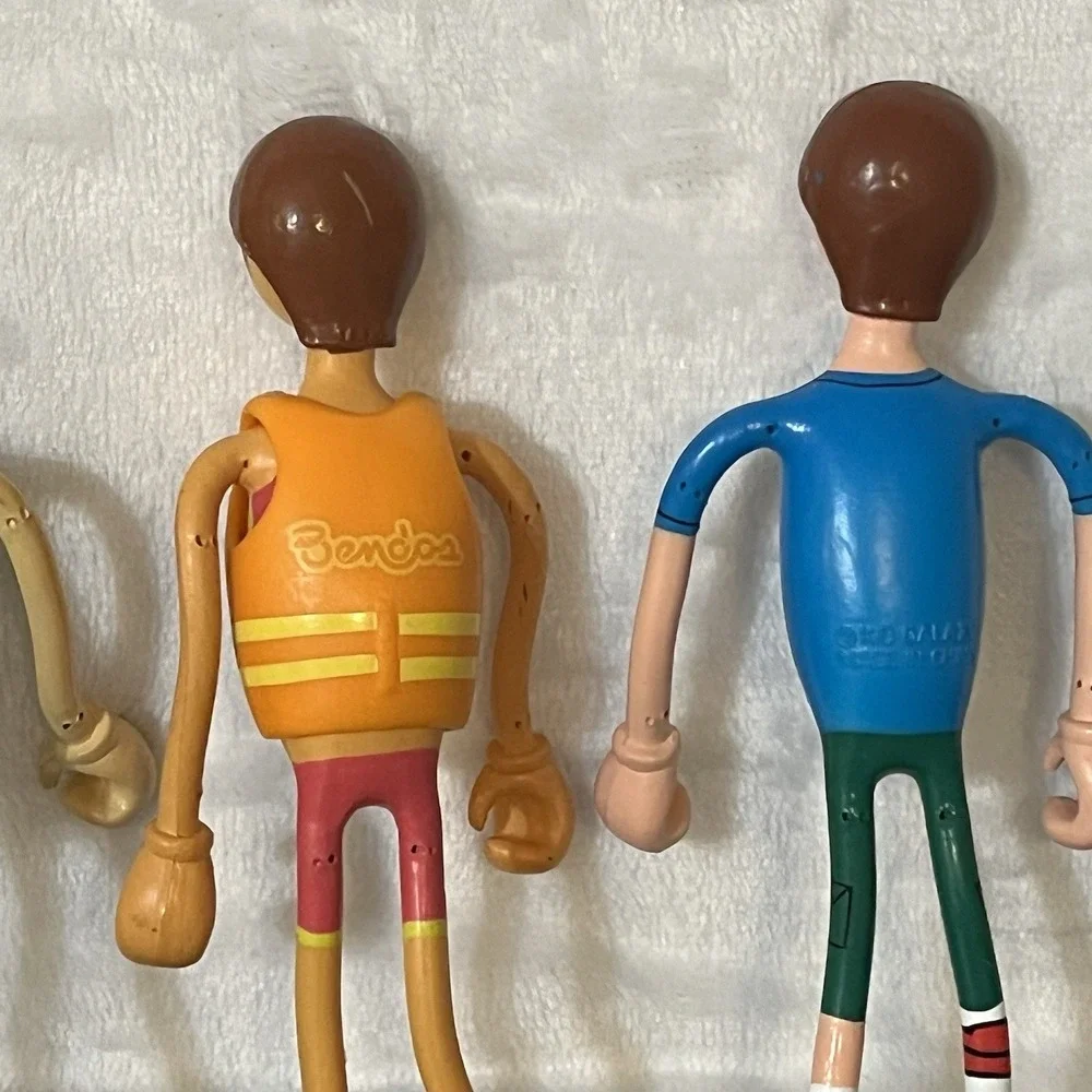 Kid Galaxy BENDOS Bendable 4 Figures Lot Swimming Basketball Camp Mindy Sassy